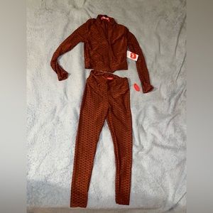 Hot Kiss work out set